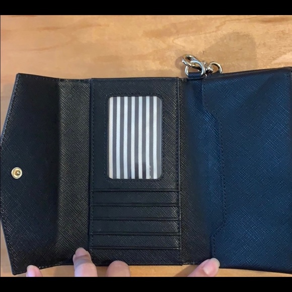 kate spade black wristlet - Picture 2 of 7